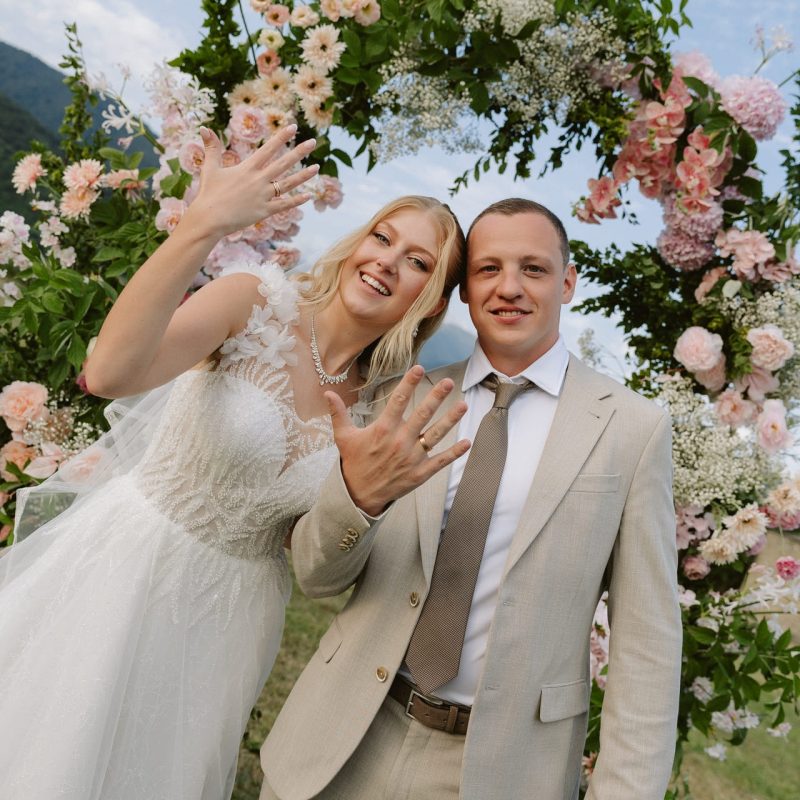 What documents do foreigners need to register a marriage in Georgia